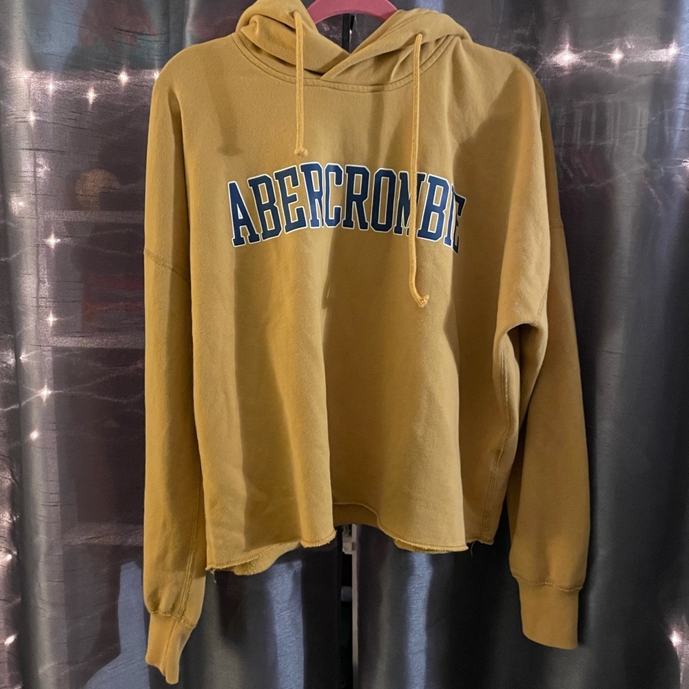 Yellow Abercrombie and Fitch hoodie